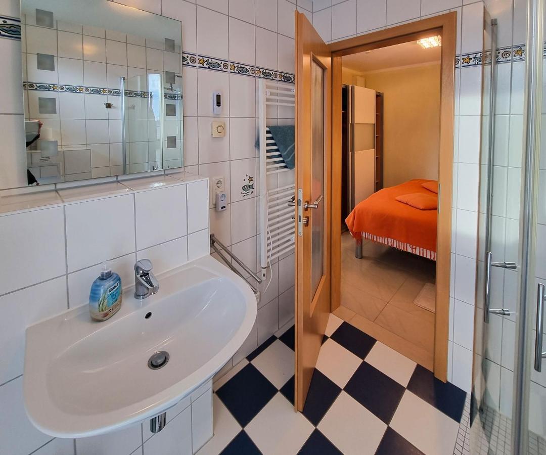 Ferienhaus "Zum Kreideblick" Sassnitz Luaran gambar