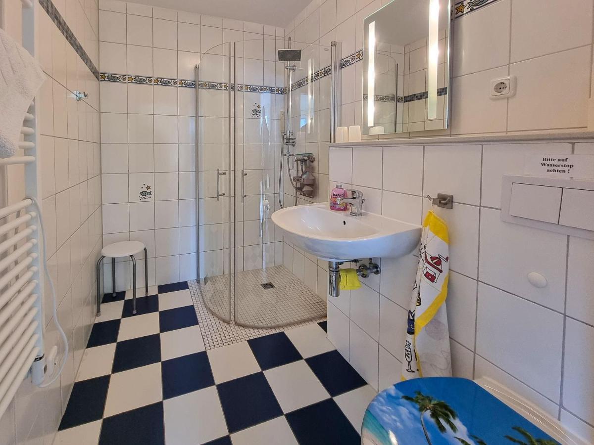 Ferienhaus "Zum Kreideblick" Sassnitz Luaran gambar